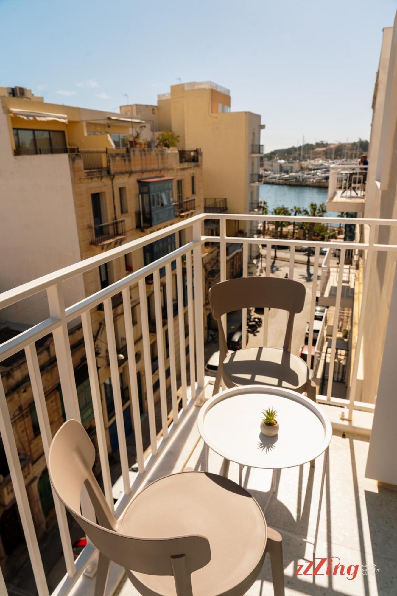 Gzira Stuart Rooms By Zzzing מראה חיצוני תמונה
